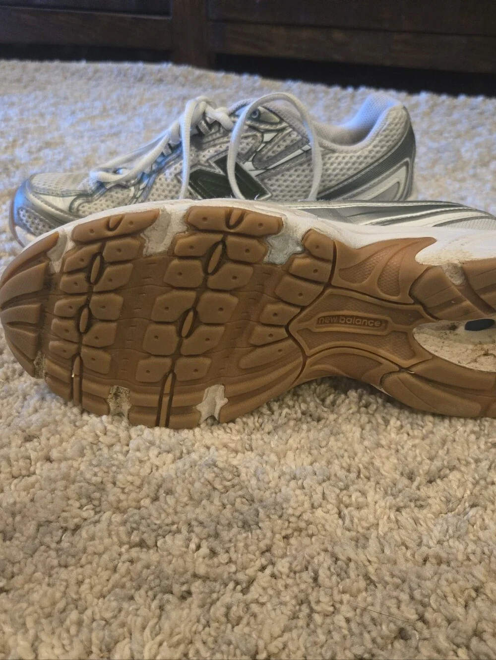 New Balance White and Green Mesh Athletic Sneakers